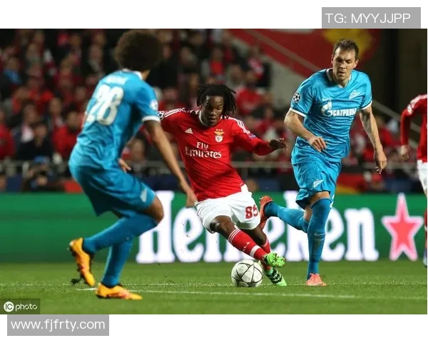 汉堡主场逼平荷芬海姆，双方互交白卷，无独胜者