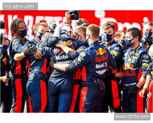 赛后复盘：WE与JDG对决中的战术意识与团队配合分析